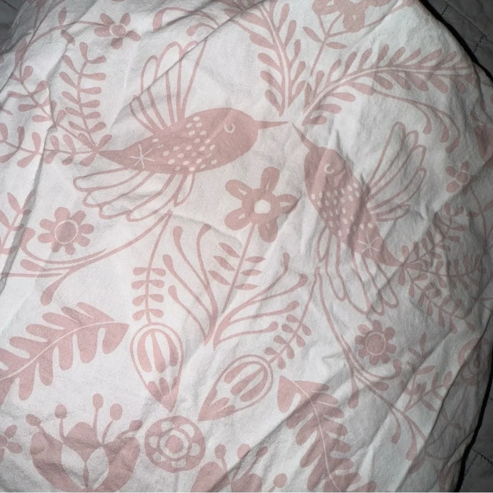 Crate & Barrel Kids Fitted Crib Sheet
